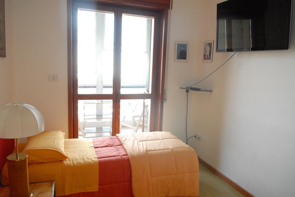 Bed & Breakfast Maricentro Taranto Ngoại thất bức ảnh