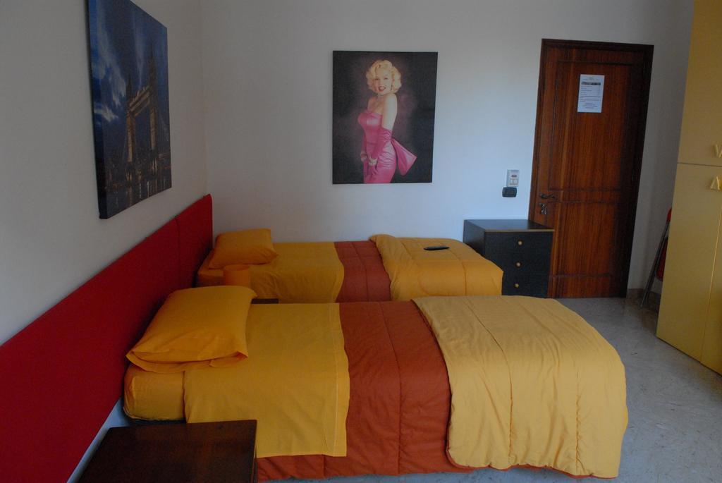 Bed & Breakfast Maricentro Taranto Phòng bức ảnh